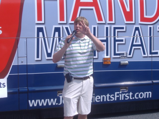 Dave Schwartz, the head of AFP Maryland, makes a point during the Ocean City rally.
